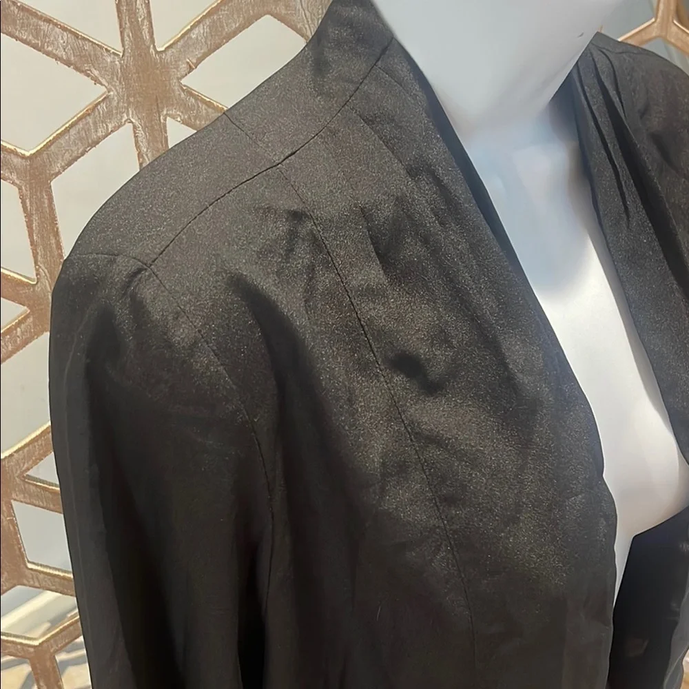 Abbeline by Southmoon Under Elegant Black Light Weight Semi-Sheer Women's Jacket - Picture 3 of 11